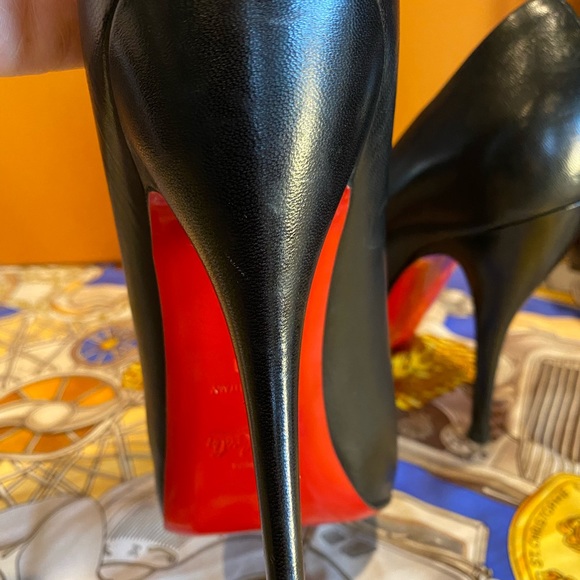 Red Bottoms-Authentic Christian Louboutin Black Leather Bianca Platform Size 39 - Picture 8 of 16